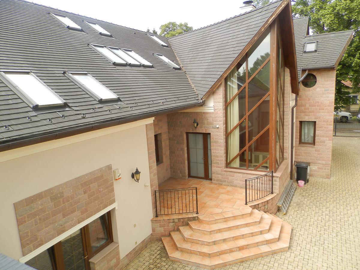 Nagyrét Panzió Eger Bed and Breakfast Exterior foto